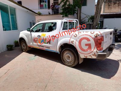 Balean oficinas de la Secretaría de Obras de Iguala; dejan mensaje para el alcalde