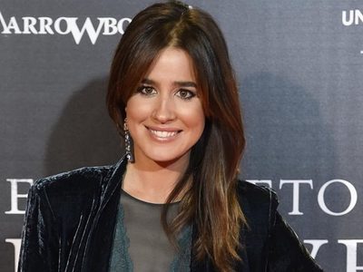 A la salida del hospital, Isabel Jiménez sacó a la luz los detalles de la llegada de su bebé