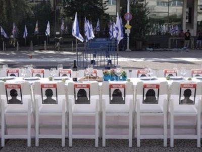 Llegan a Egipto los primeros 13 rehenes liberados por Hamás en el marco de la tregua con Israel