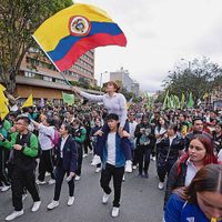 Petro, entre el “golpe blando” y el fuego amigo
