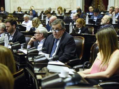 La oposición define hoy su postura sobre las jubilaciones de privilegio