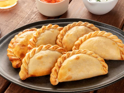 Rellenos de empanadas con cosas que seguro tenés en casa: resolvé tu próxima comida en tiempo récord