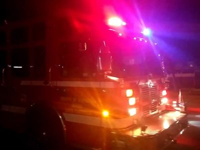 En Valentina Sur: incendio con disturbios en Neuquén