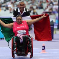 Gloria Zarza gana el primer oro de México en Paralímpicos de París