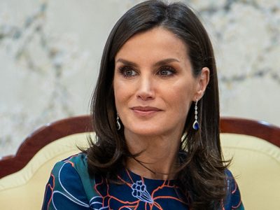¡Agotó el stock! La reina Letizia arrasa con sus outfits y vuelve con todo el "efecto Letizia"