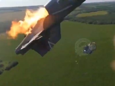 Piloto ruso graba el momento en que su avión es derribado por un misil ucraniano (Video)