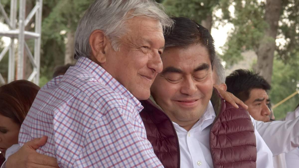 Acto de campaña de AMLO junto a Barbosa en Ciudad Serdán