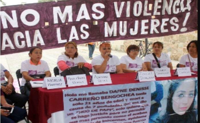 Las cifras de feminicidios contrastan con el discurso oficial del gobernador Salomón Jara Cruz, señalan grupos de defensa de mujeres violentadas