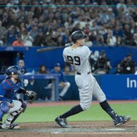 Aaron Judge conectó su cuadrangular 61 de la temporada e iguala récord histórico