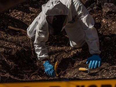 Identificadas ocho de las 23 osamentas encontradas en fosas clandestinas de Villamar, Michoacán