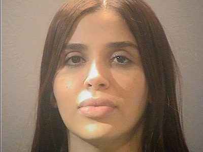 En prisión, Emma Coronel dedica su tiempo a leer: abogada