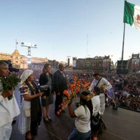 Beatriz Gutiérrez Müller felicita a AMLO: "No han sido fáciles estos tres años"