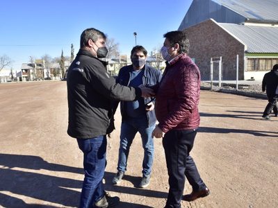 El polideportivo Gregorio Álvarez tendrá su cancha de césped sintético