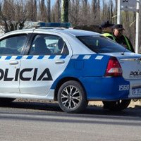 La policía rescató a una mujer sometida a torturas y detuvo a un hombre por intento de femicidio