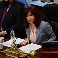La chicana de Cristina Kirchner a Esteban Bullrich en la sesión de la reforma judicial
