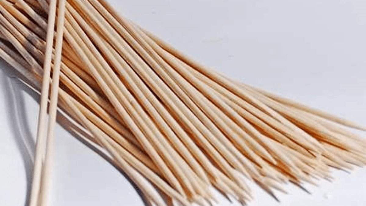 Cómo reciclar con palitos de brochette. Fuente: (X)