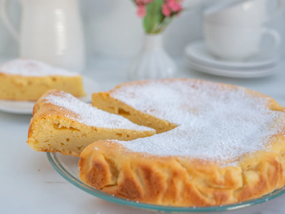 Con 1 huevo: hacete este tremendo budín de ricota, fácil e ideal para las meriendas de invierno