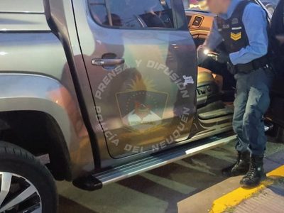 Detienen a cuatro personas vinculadas a un ataque a culatazos y al robo con inhibidores