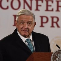 El gobierno espera que abran los aeropuertos de Perú para traer a los mexicanos varados allá: AMLO