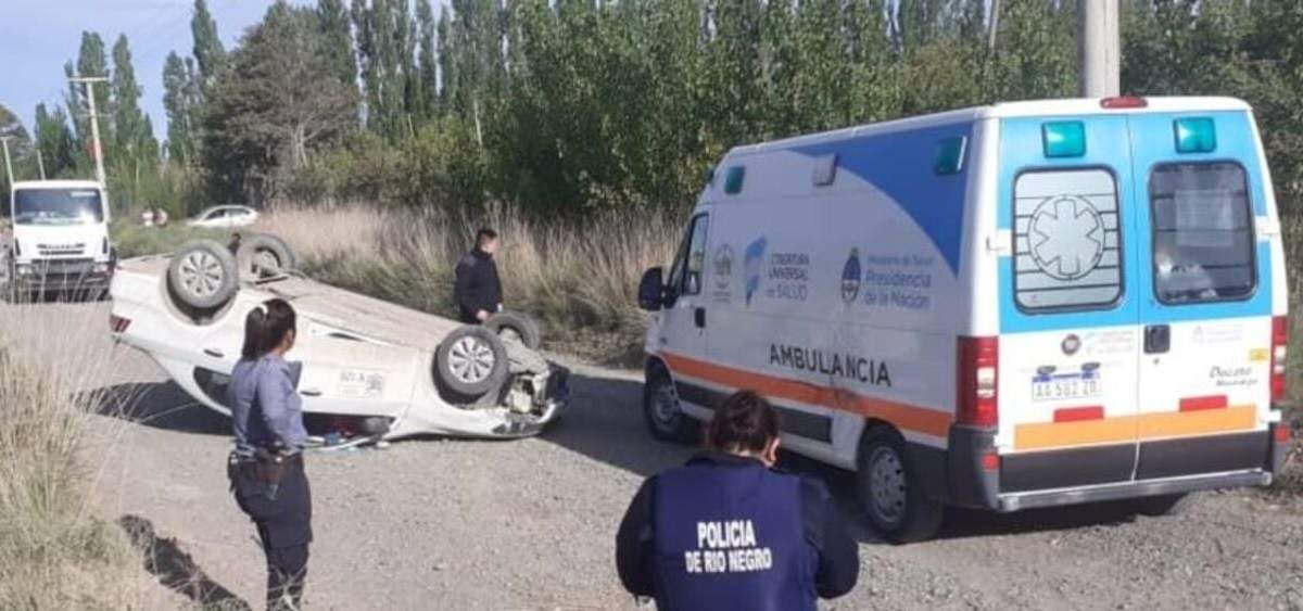 Accidente vial en Villa Regina. Fuente: (Twitter)