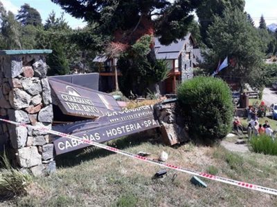 "Dolor en el mundo motoquero": Accidente fatal en Villa La Angostura