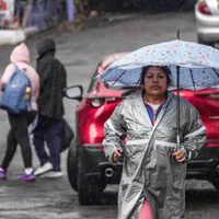 Lluvias y vientos fuertes el martes por la masa de aire ártico; frío intenso en estas entidades