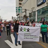 Sin ayuda oficial, mujer encuentra el cadáver de su hijo desaparecido en NL