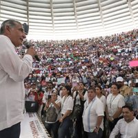 “El que me presume es él (AMLO), yo sólo me dejo querer”: Adán Augusto López