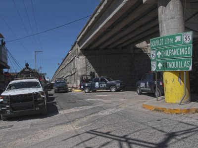 EU pide a sus ciudadanos reconsiderar viajar a México por covid y violencia