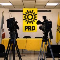 El INE plantea declarar este jueves la muerte del PRD