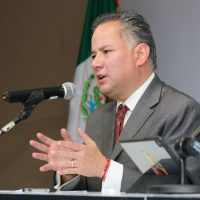 Magistrado del TEPJF plantea regresar a Santiago Nieto la candidatura al Senado