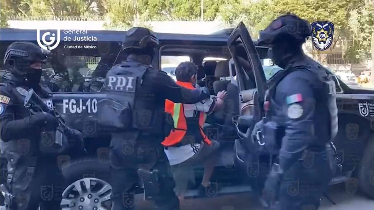 El traslado se realizó en tres camionetas blindadas