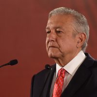 AMLO cede ante la oposición sobre fecha de la consulta revocatoria