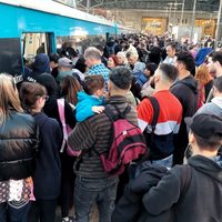 Trenes con demoras y cancelaciones por medida de fuerza gremial