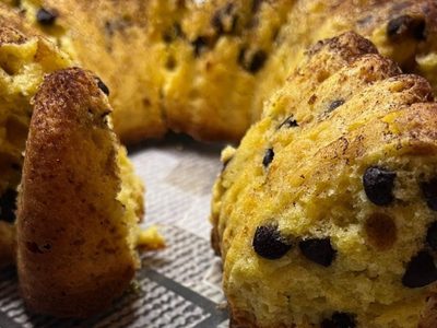 Budín de mandarina granizado con chips de chocolate: conocé esta tentadora receta que vas a amar para la merienda