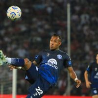 ¿Habrá sanción de oficio?: el ataque por la espalda del Pity Martínez a Sebastián Villa