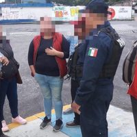 Rescatan a mujer secuestrada en una unidad de Diconsa