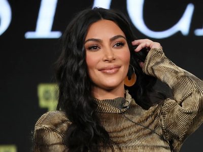Lista para la acción: Kim Kardashian llega a SNL con un desopilante video