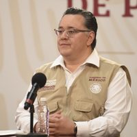 Gabriel García: Solo en Palacio Nacional, pero con miles de "servidores" en el país