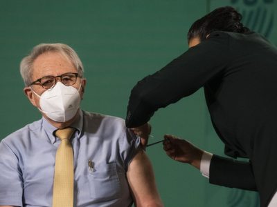 Secretaría de Salud impugna orden judicial para vacunar a menores contra el covid-19
