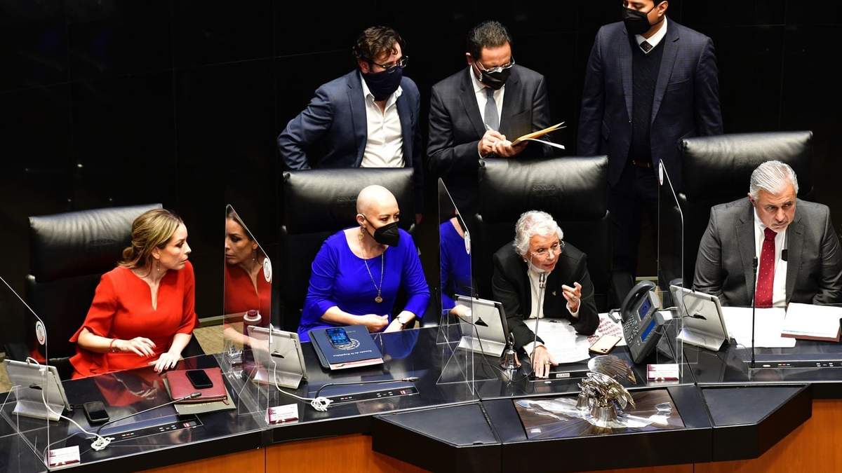 Olga Sánchez Cordero en la sesión del Senado
