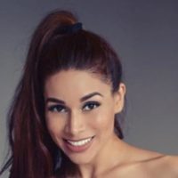 "¡Explosivas!" Yuliett Torres y una amiga se desprendieron el short ¡Bajen un cambio!