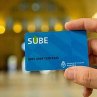 Quienes reciban planes sociales podrán acceder a una tarifa social para el transporte público