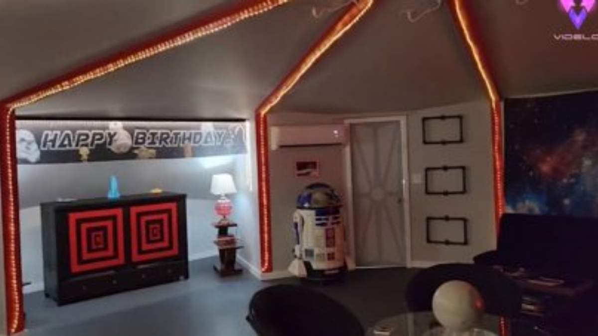 Airbnb inspirado en la serie "Perdidos en el espacio"