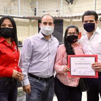 Políticos, inmunes a las medidas anticovid