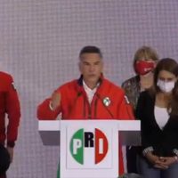 Va por México también proclama su triunfo en 10 estados; el INE pide esperar
