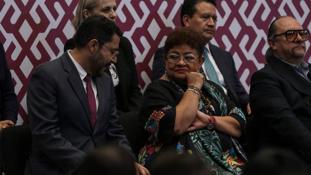 Martí Batres. "Se recuperaron bienes del saqueo del erario"