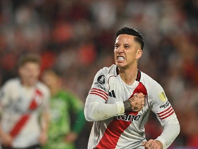 Sufriendo y por penales, River pasó a cuartos de final