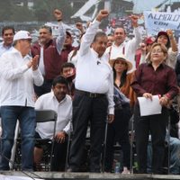 Higinio Martínez pide a Morena designar al candidato a gubernatura del Edomex "por consenso previo"