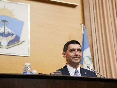 Koopmann se pone al hombro el reclamo para que la Tarifa Comahue vuelva a la región